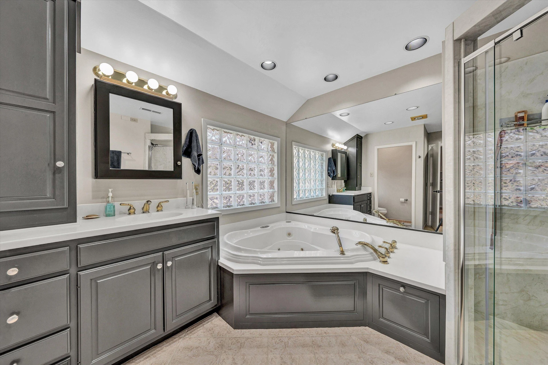 5157 Remington RD - Photo 30