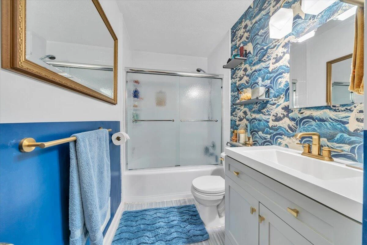 139 Hurst AVE NE - Photo 21