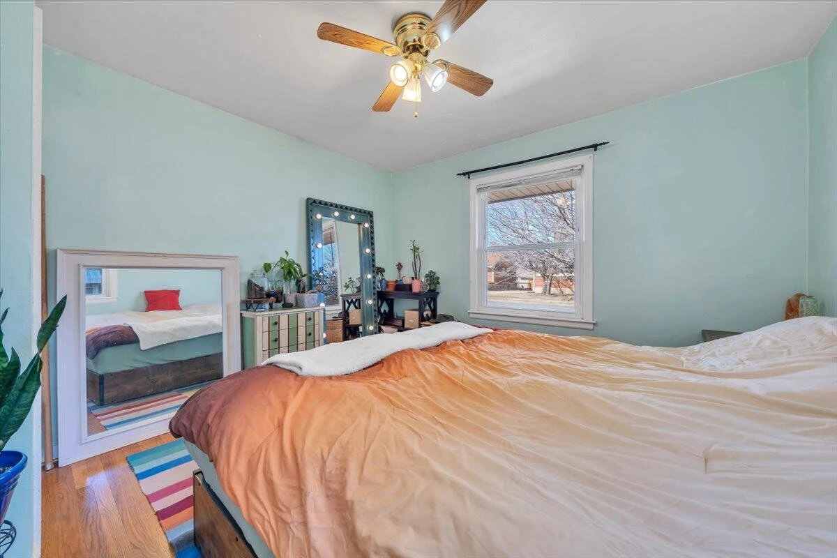 139 Hurst AVE NE - Photo 23