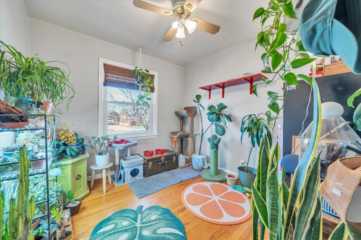 139 Hurst AVE NE - Photo 26
