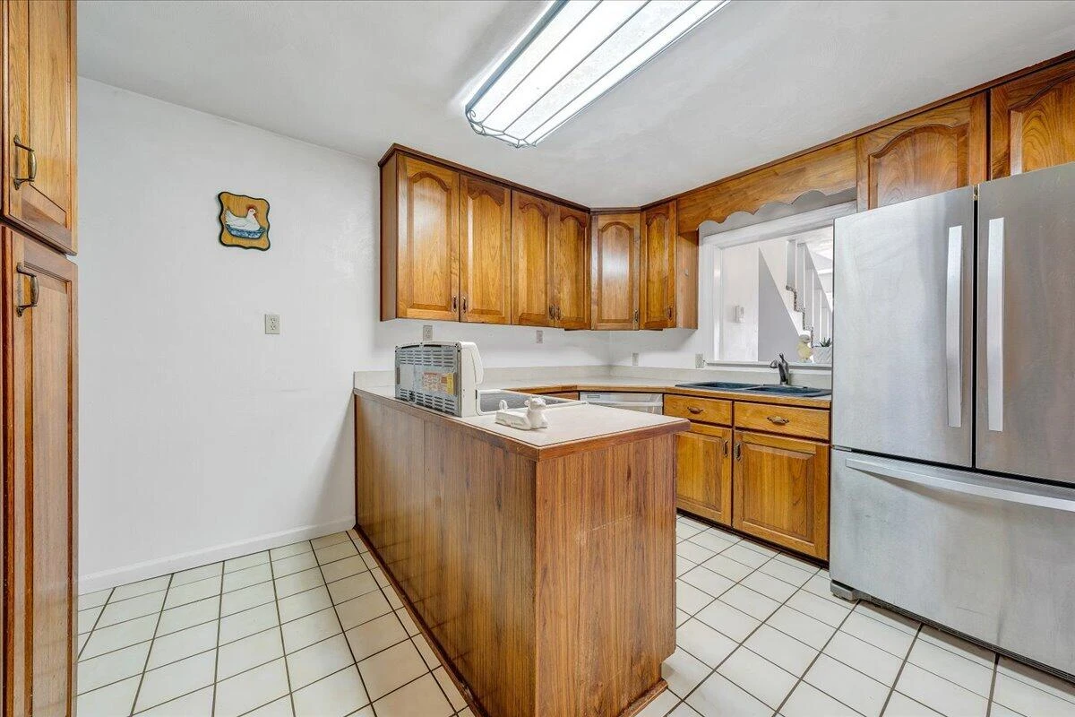2555 Morgans Mill RD - Photo 19