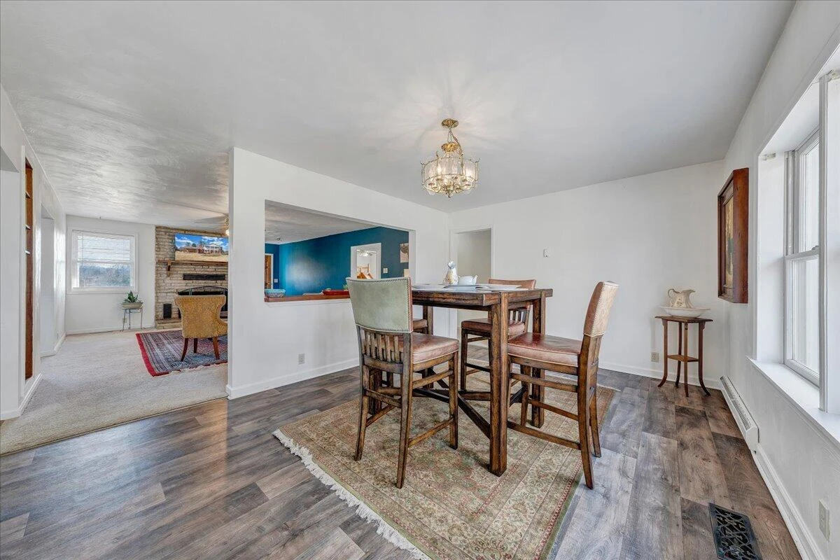 2555 Morgans Mill RD - Photo 22