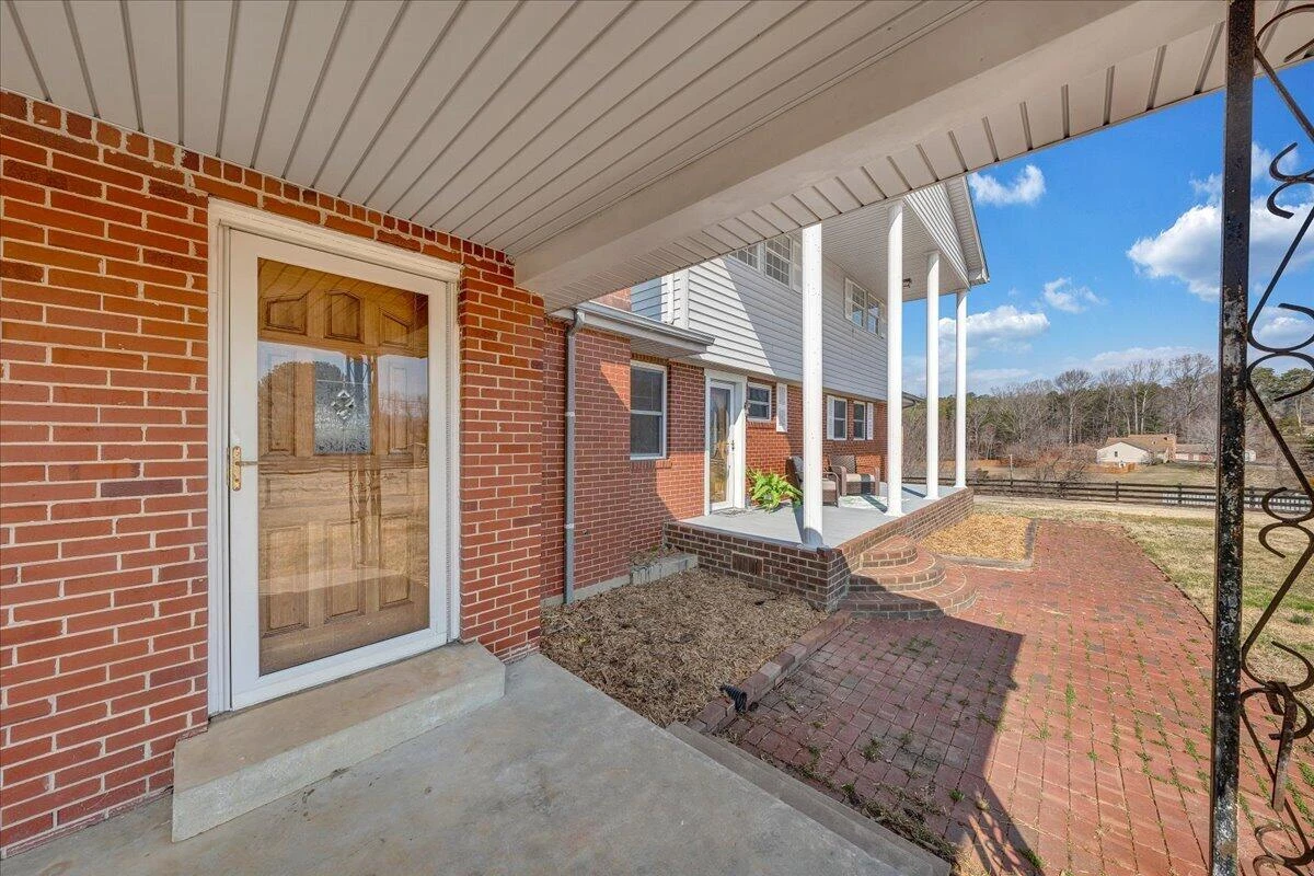 2555 Morgans Mill RD - Photo 53