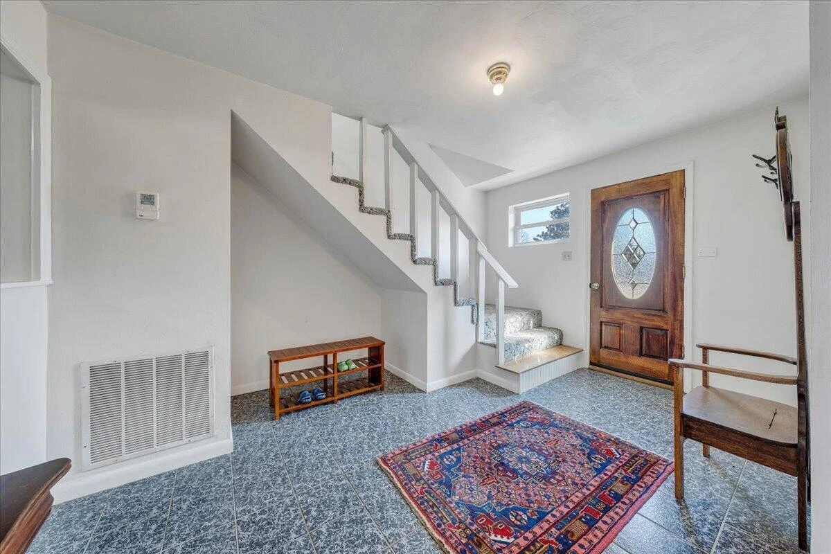 2555 Morgans Mill RD - Photo 10