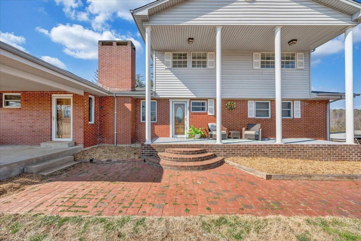 2555 Morgans Mill RD - Photo 69