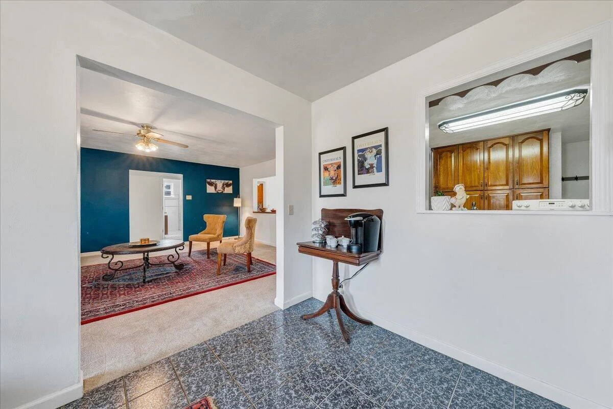 2555 Morgans Mill RD - Photo 11