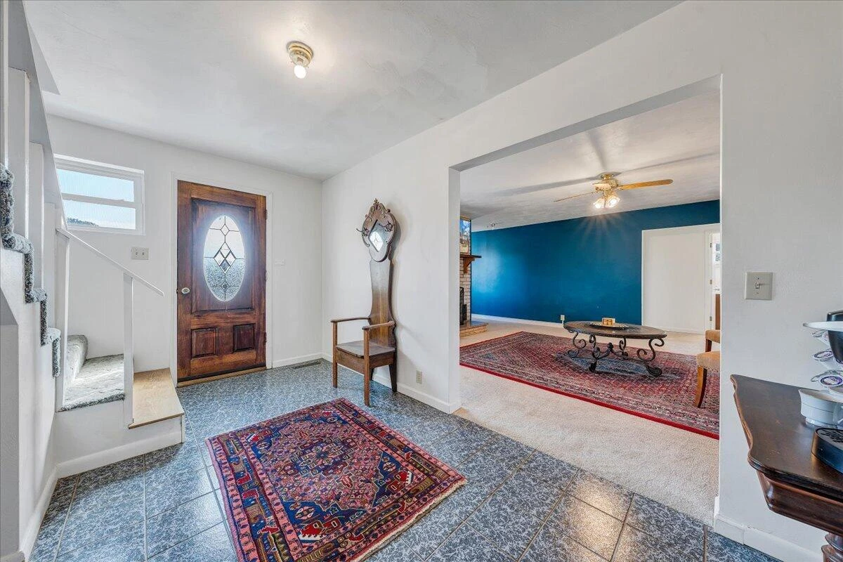 2555 Morgans Mill RD - Photo 12