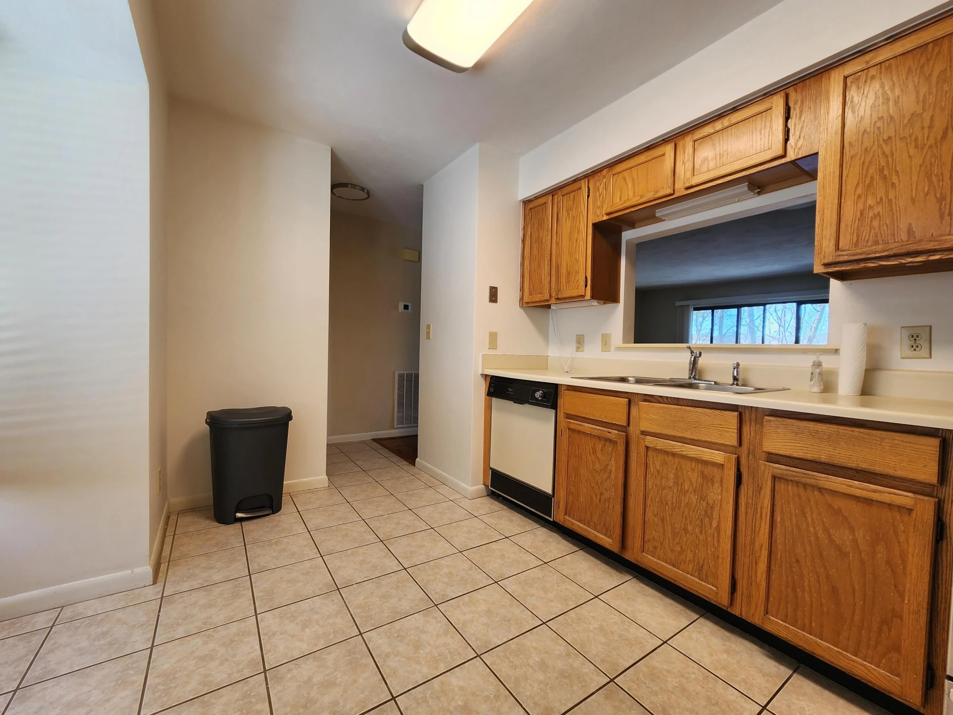 3363 Londonderry LN - Photo 10