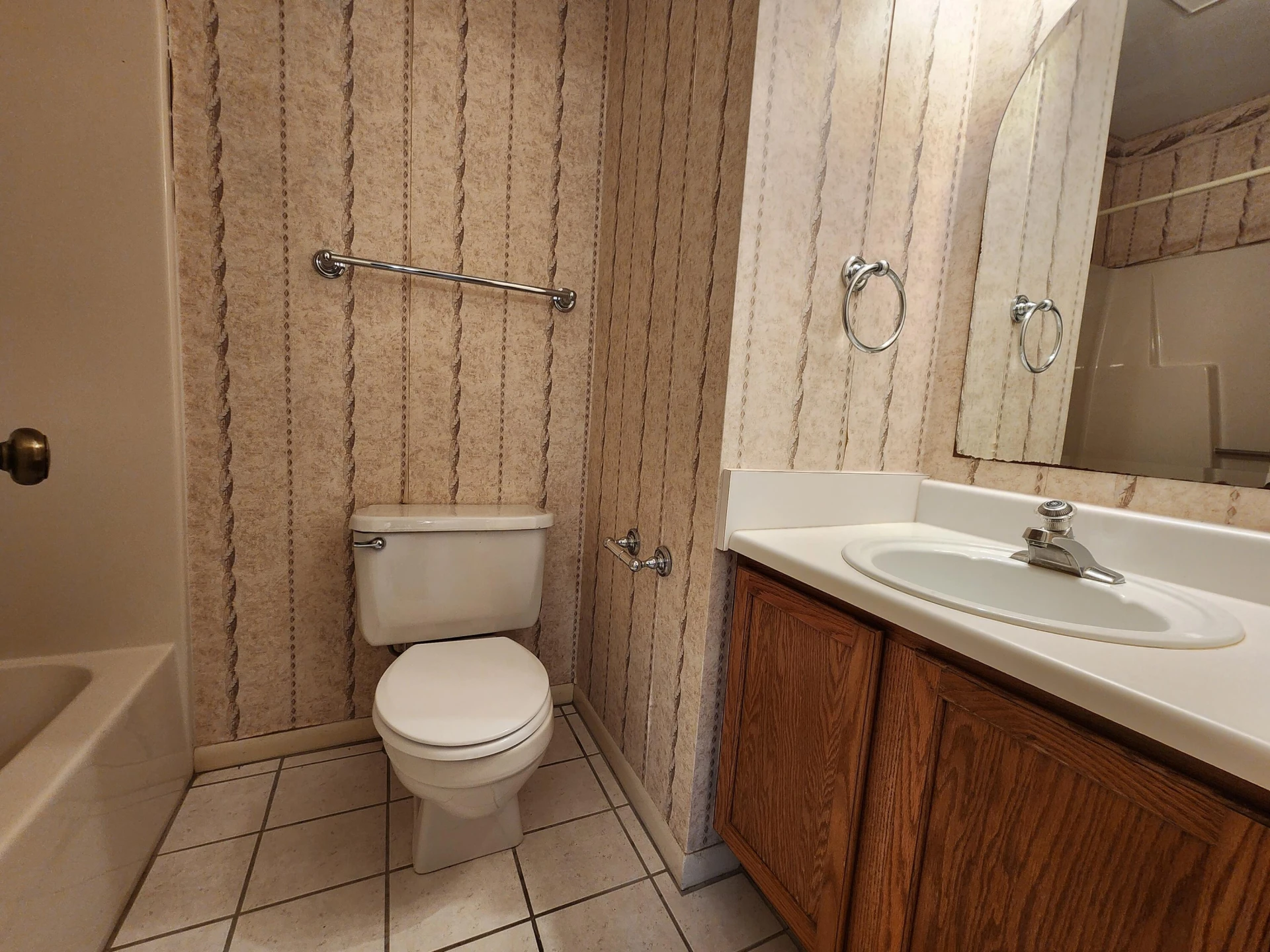 3363 Londonderry LN - Photo 13