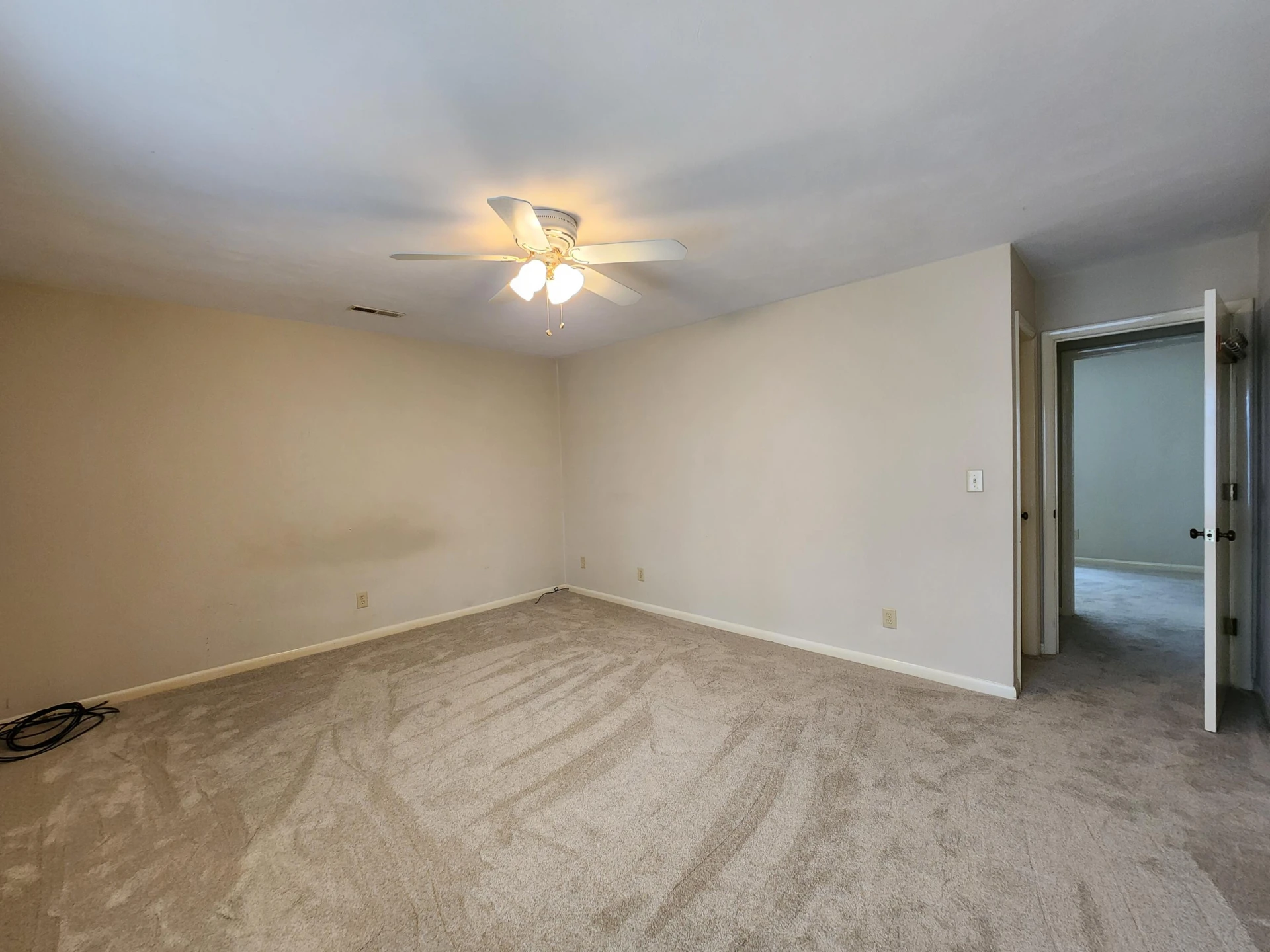 3363 Londonderry LN - Photo 18