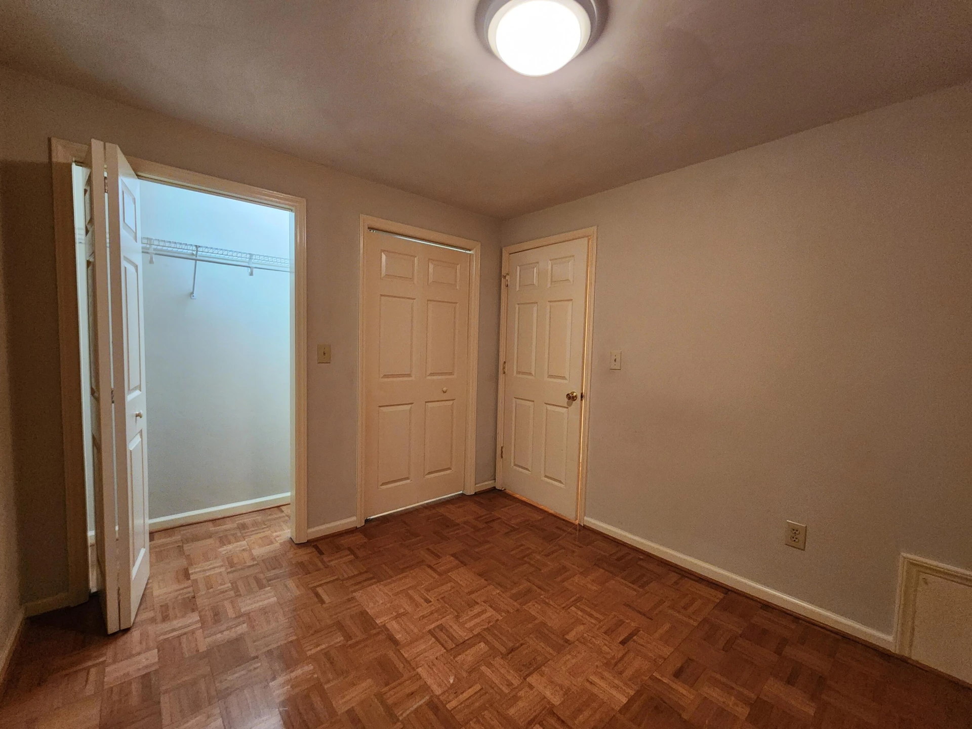 3363 Londonderry LN - Photo 24