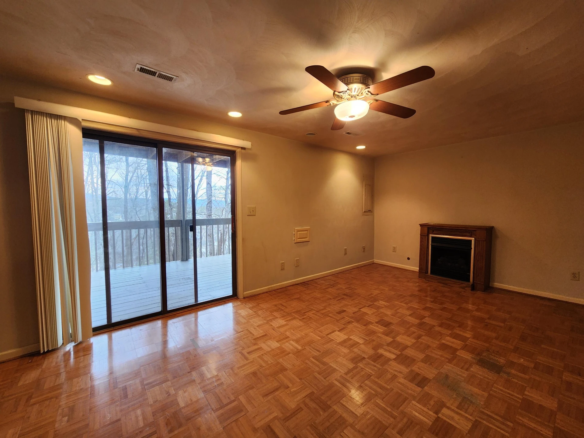 3363 Londonderry LN - Photo 28
