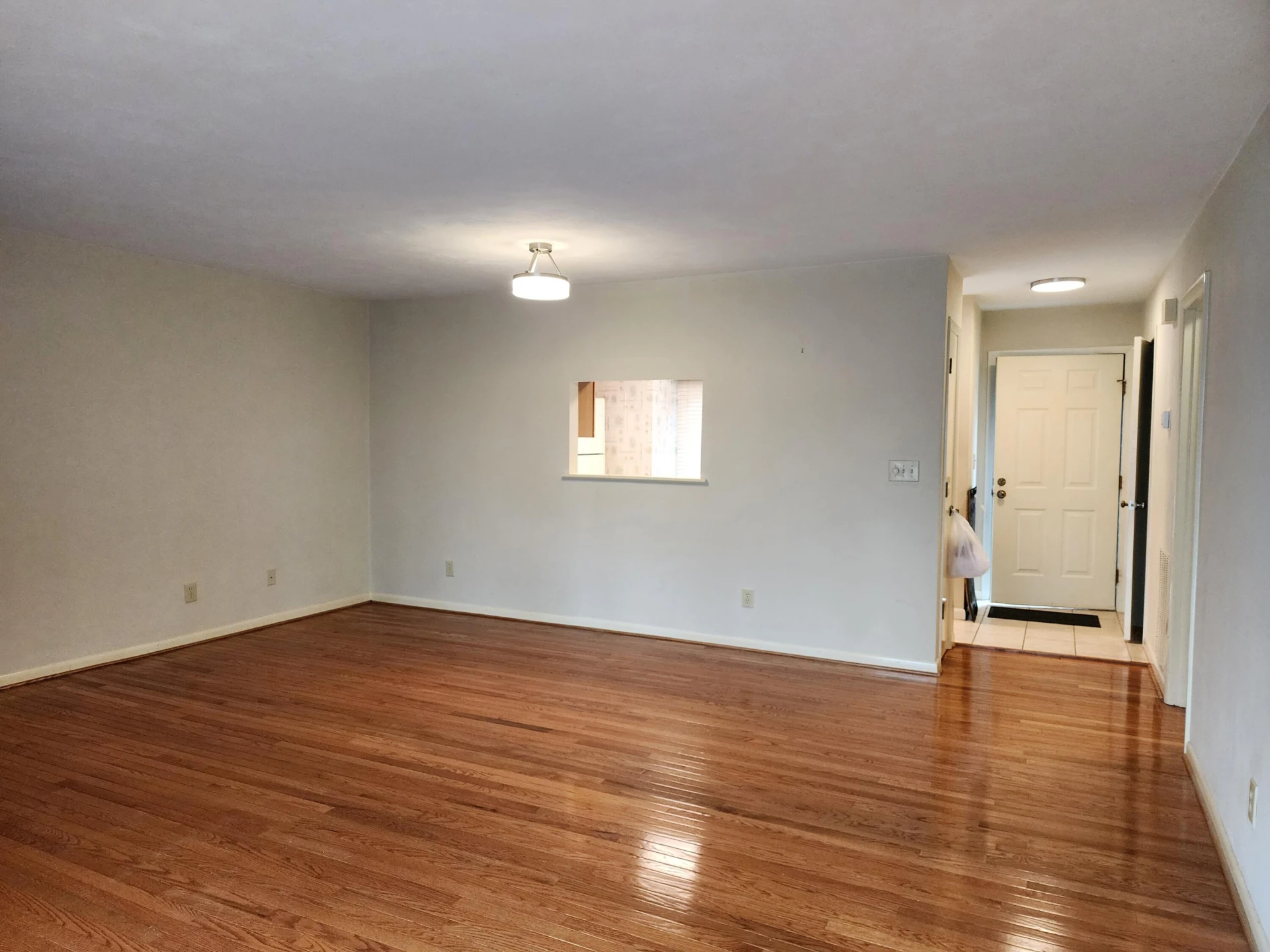 3363 Londonderry LN - Photo 7