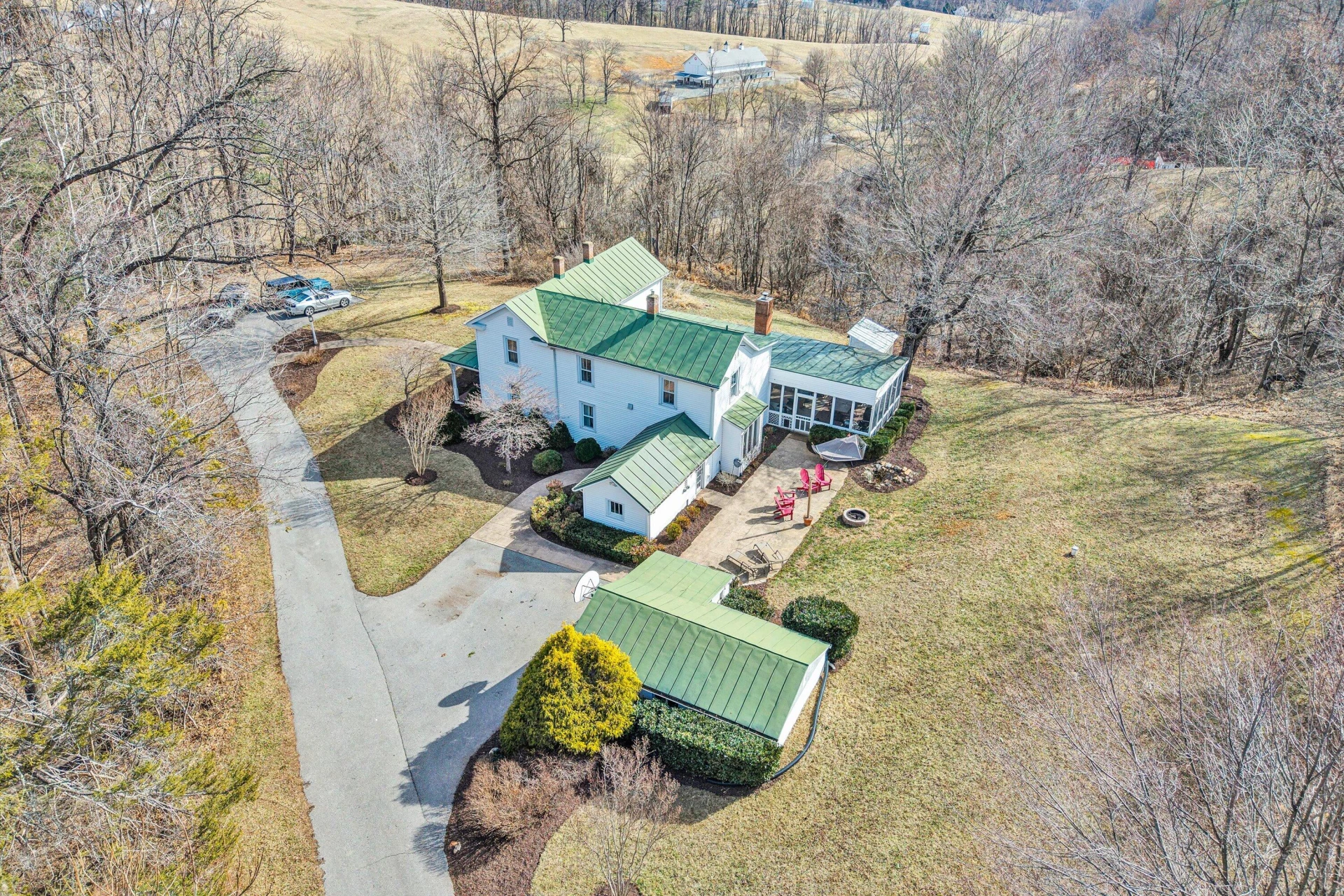 8340 Poplar Springs LN