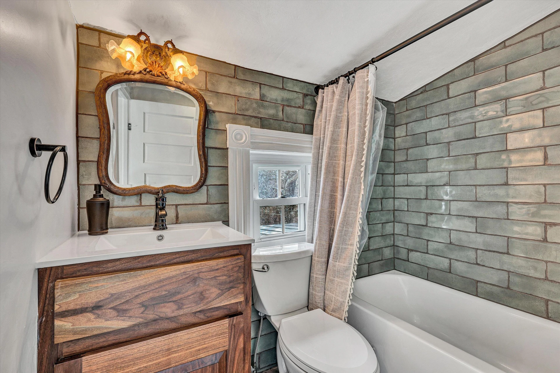 8340 Poplar Springs LN - Photo 38