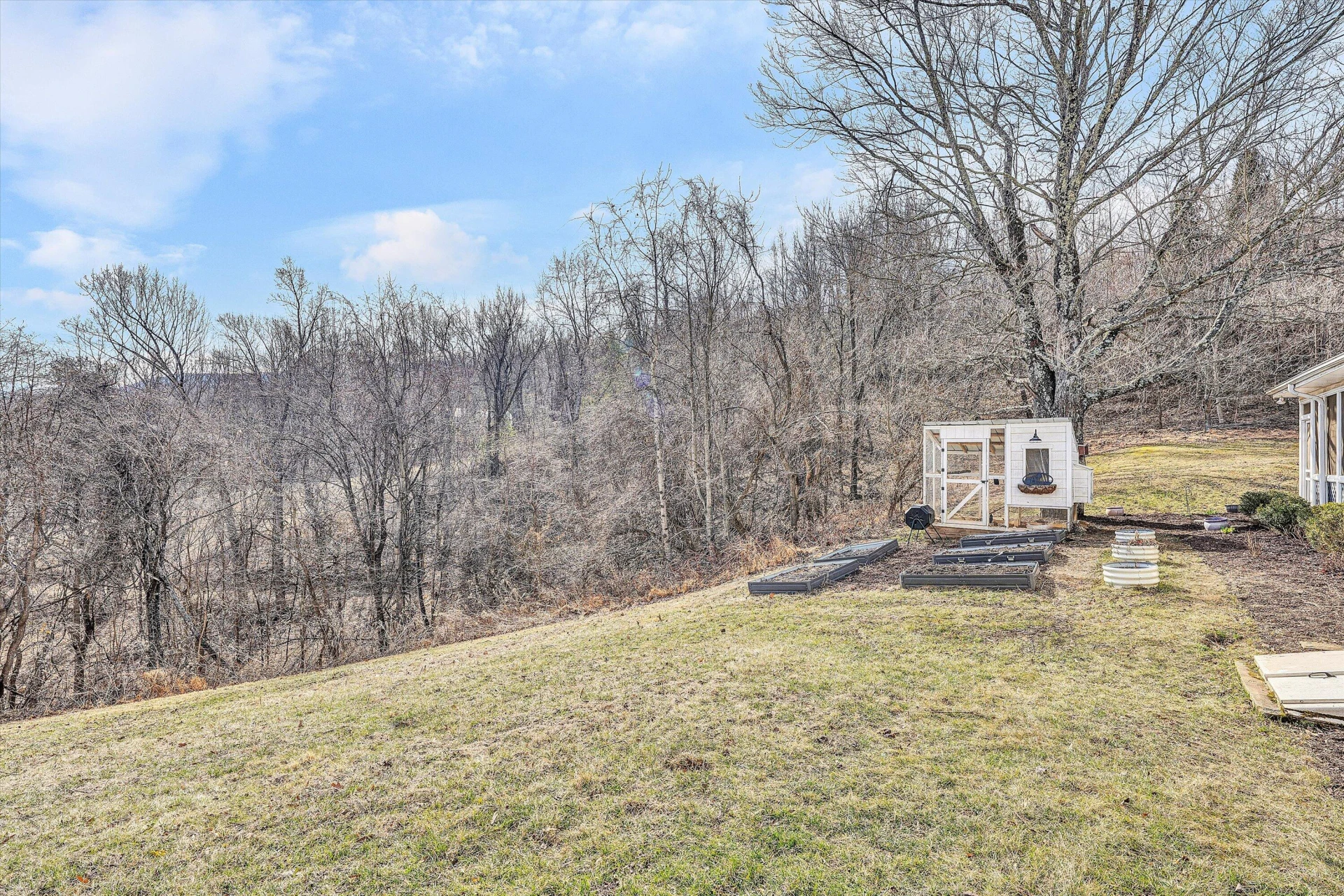 8340 Poplar Springs LN - Photo 47