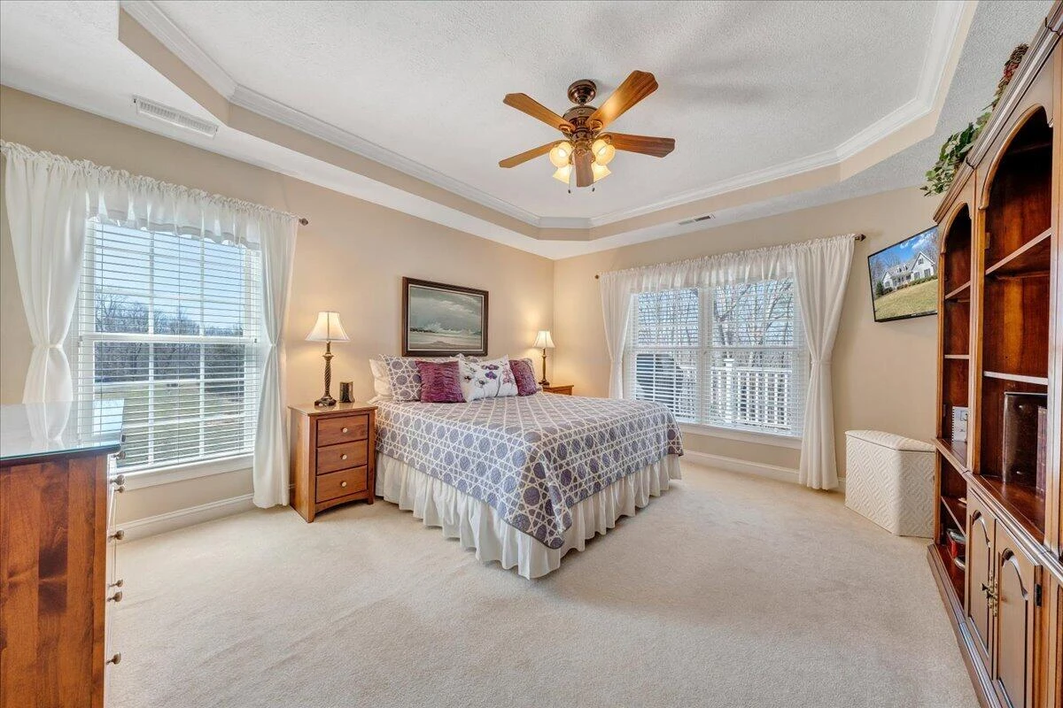 335 Camellia PL - Photo 15