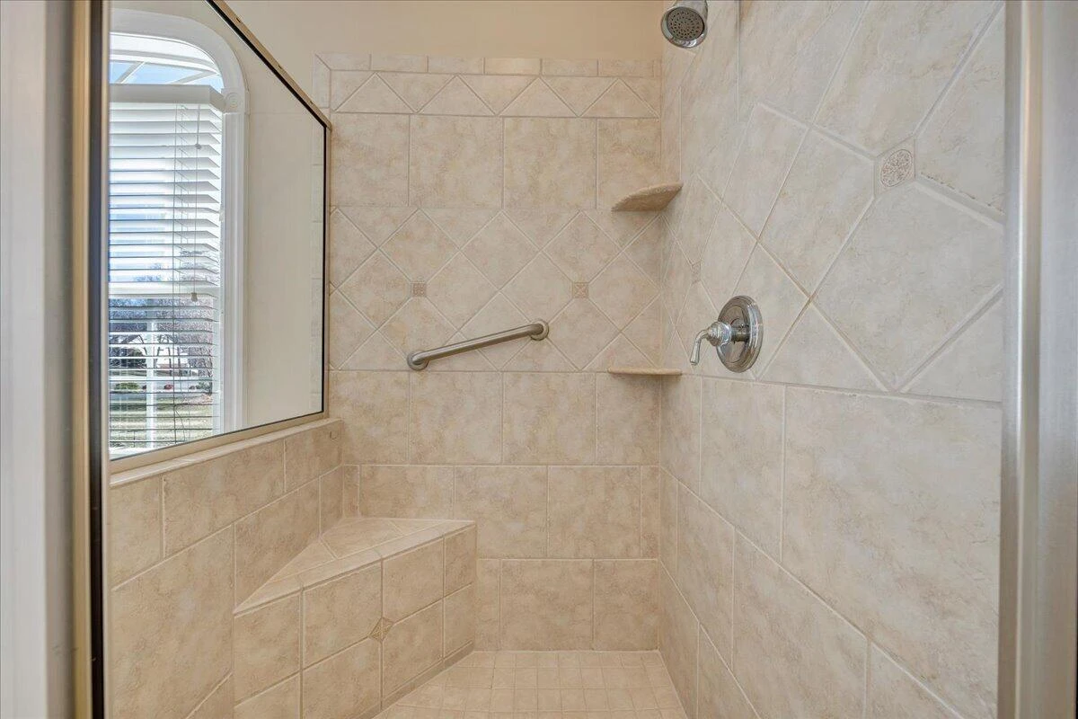335 Camellia PL - Photo 18