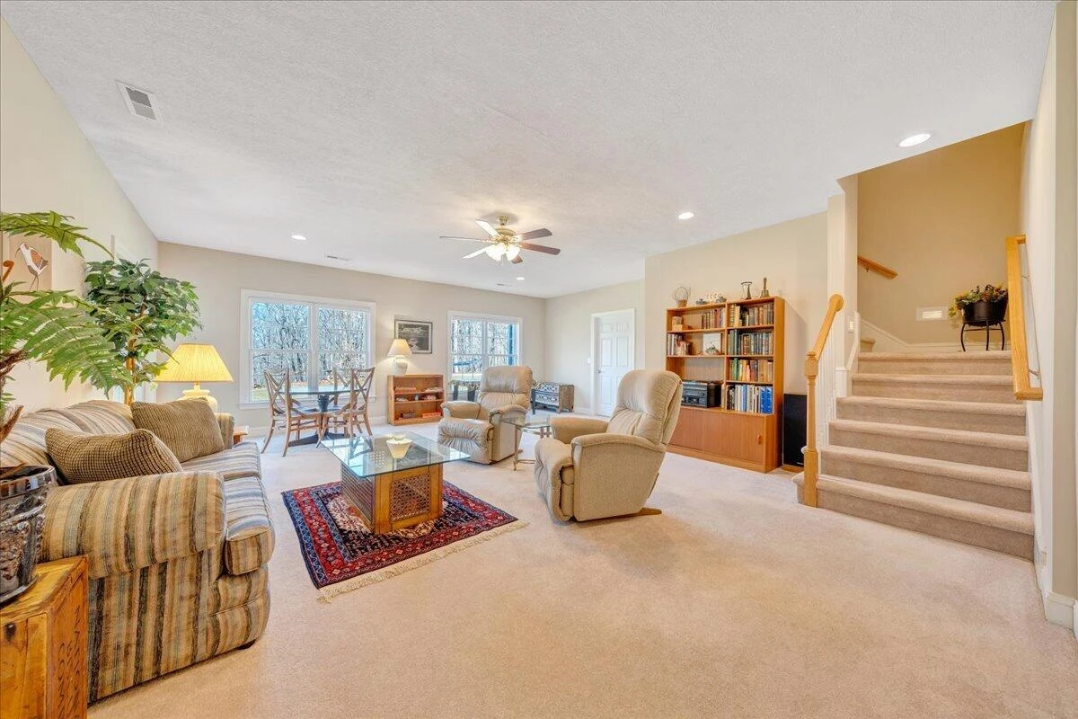 335 Camellia PL - Photo 24