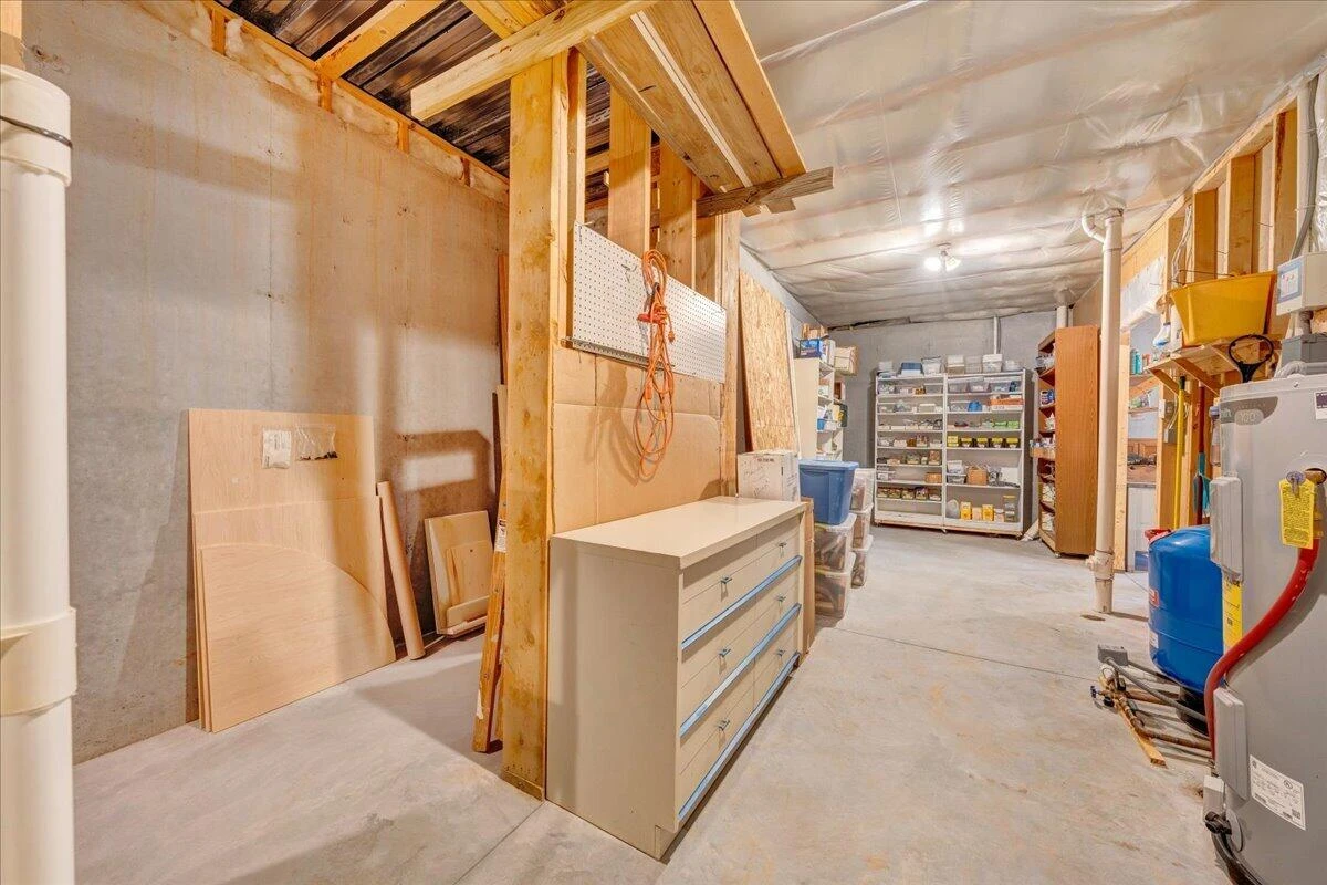 335 Camellia PL - Photo 32