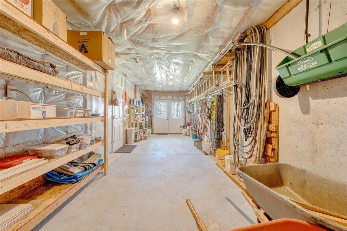 335 Camellia PL - Photo 34