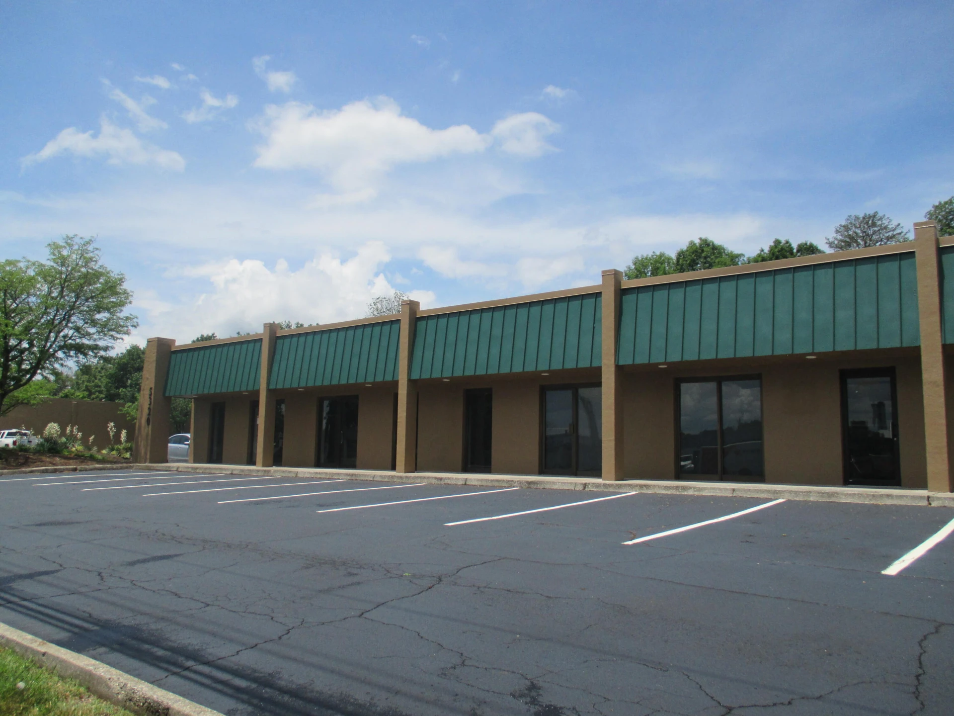 5330 Peters Creek RD #5306-5346 - Photo 30