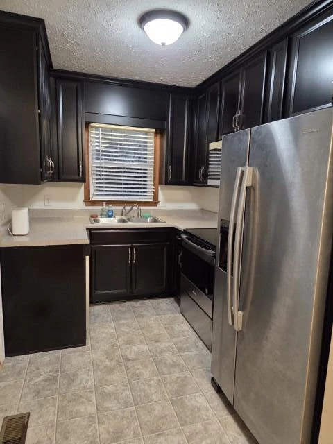 1030 Morey PL - Photo 2