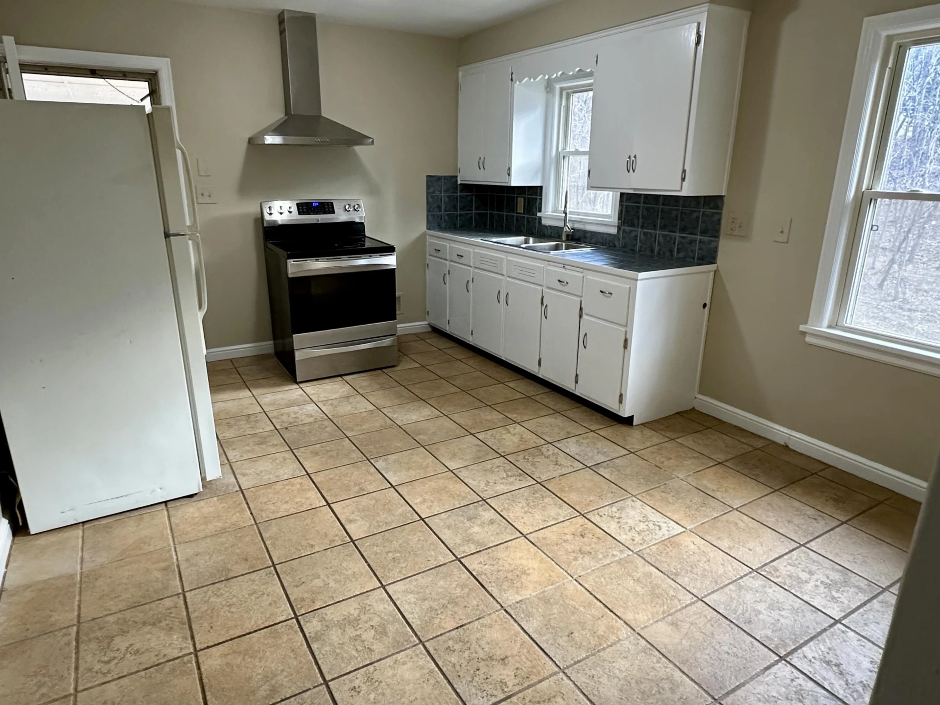 4783 Keagy RD - Photo 7