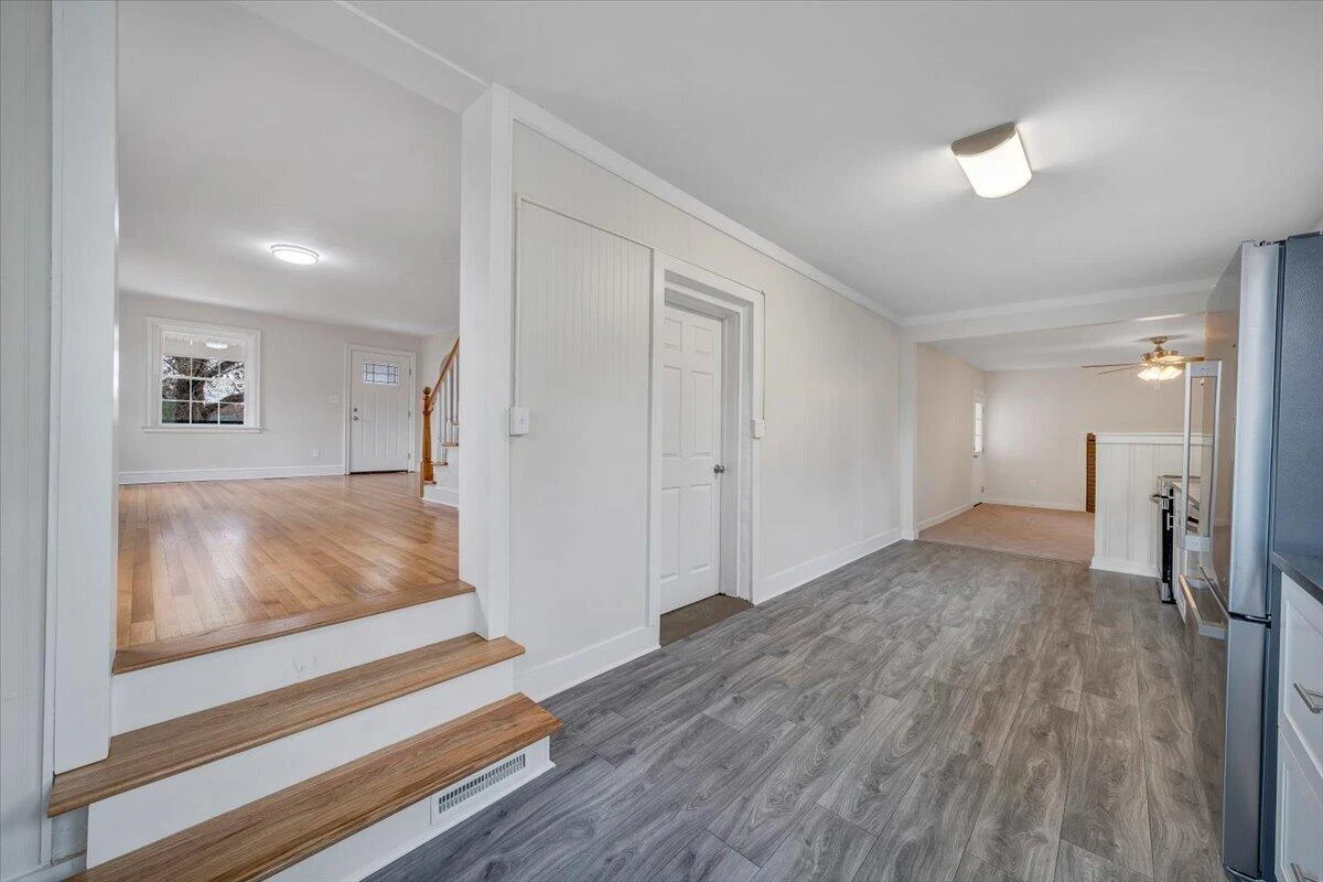 204 Beech ST NW - Photo 22