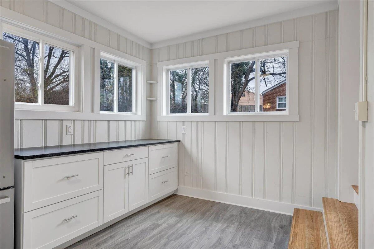 204 Beech ST NW - Photo 26