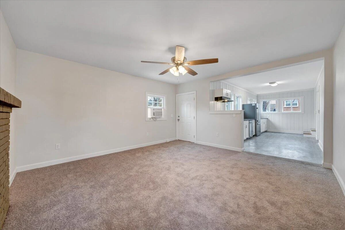 204 Beech ST NW - Photo 29