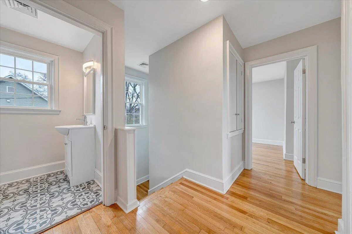 204 Beech ST NW - Photo 30