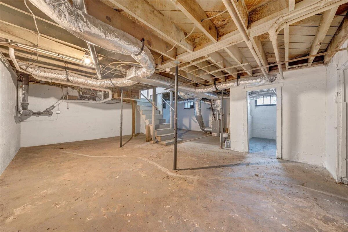 204 Beech ST NW - Photo 41