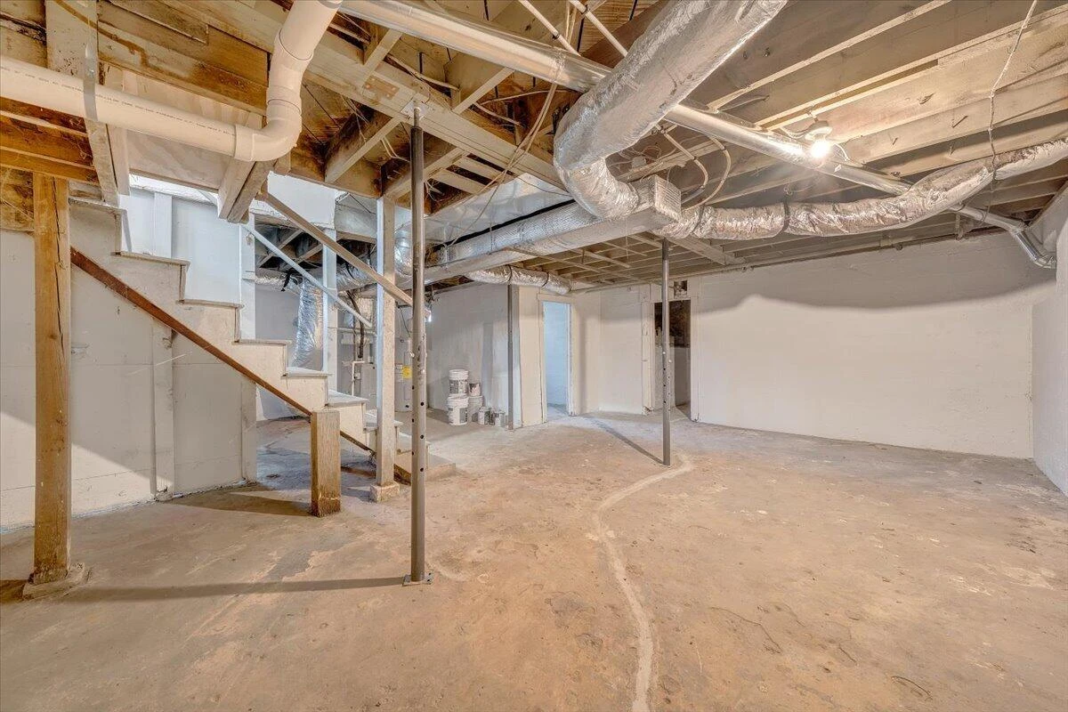204 Beech ST NW - Photo 42