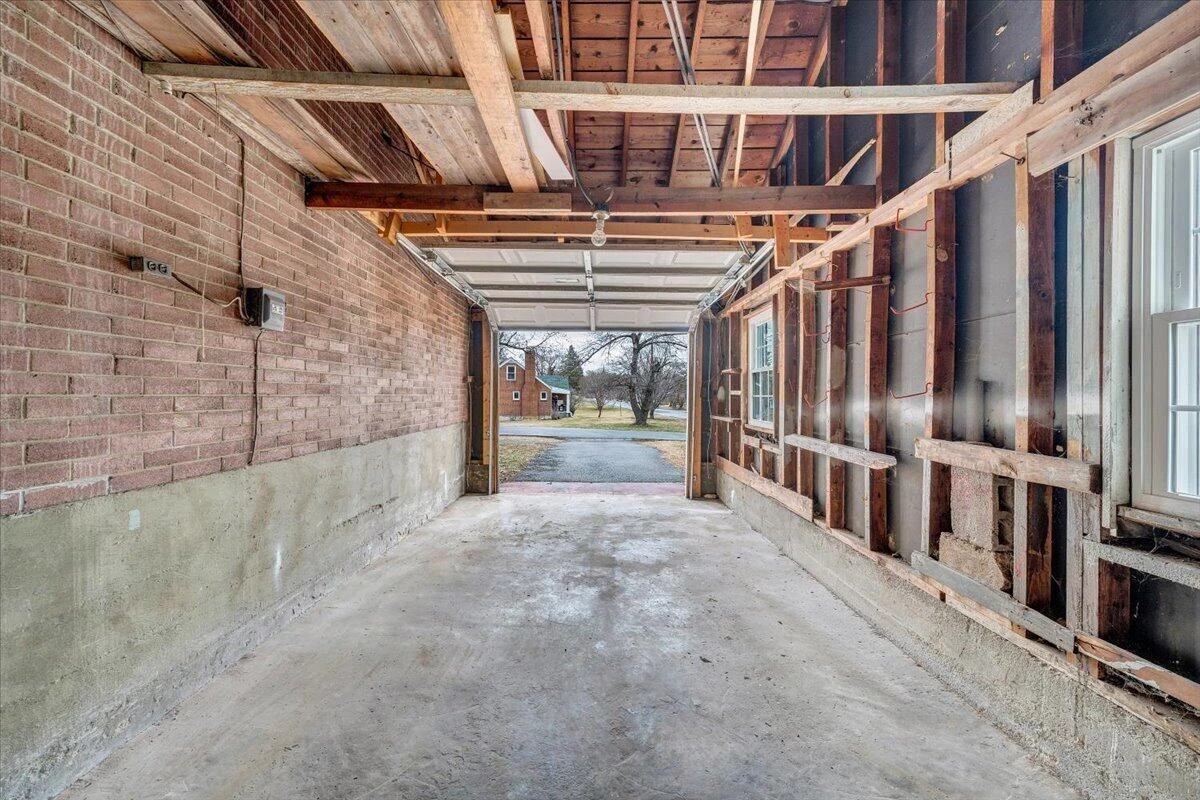 204 Beech ST NW - Photo 44