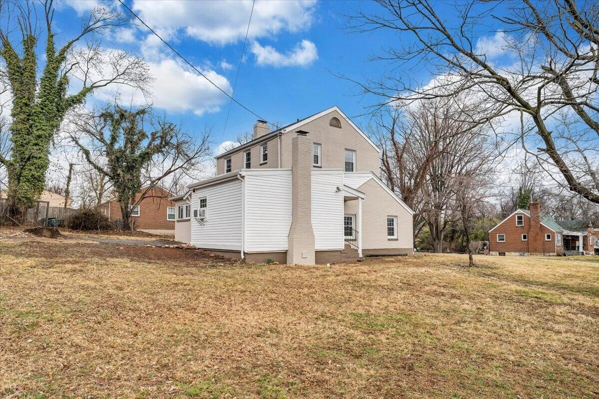 204 Beech ST NW - Photo 46