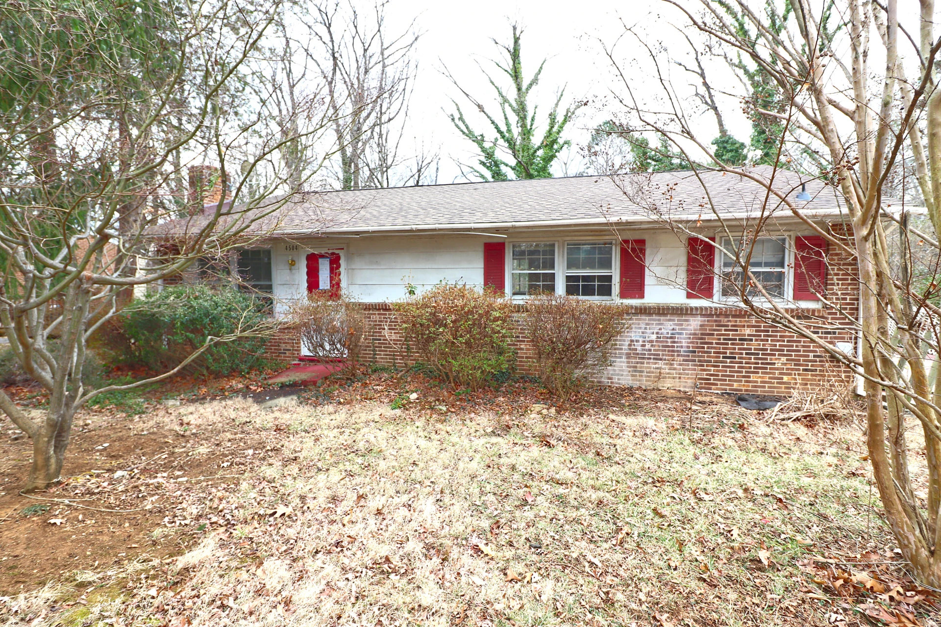 4504 Stonewall RD NW