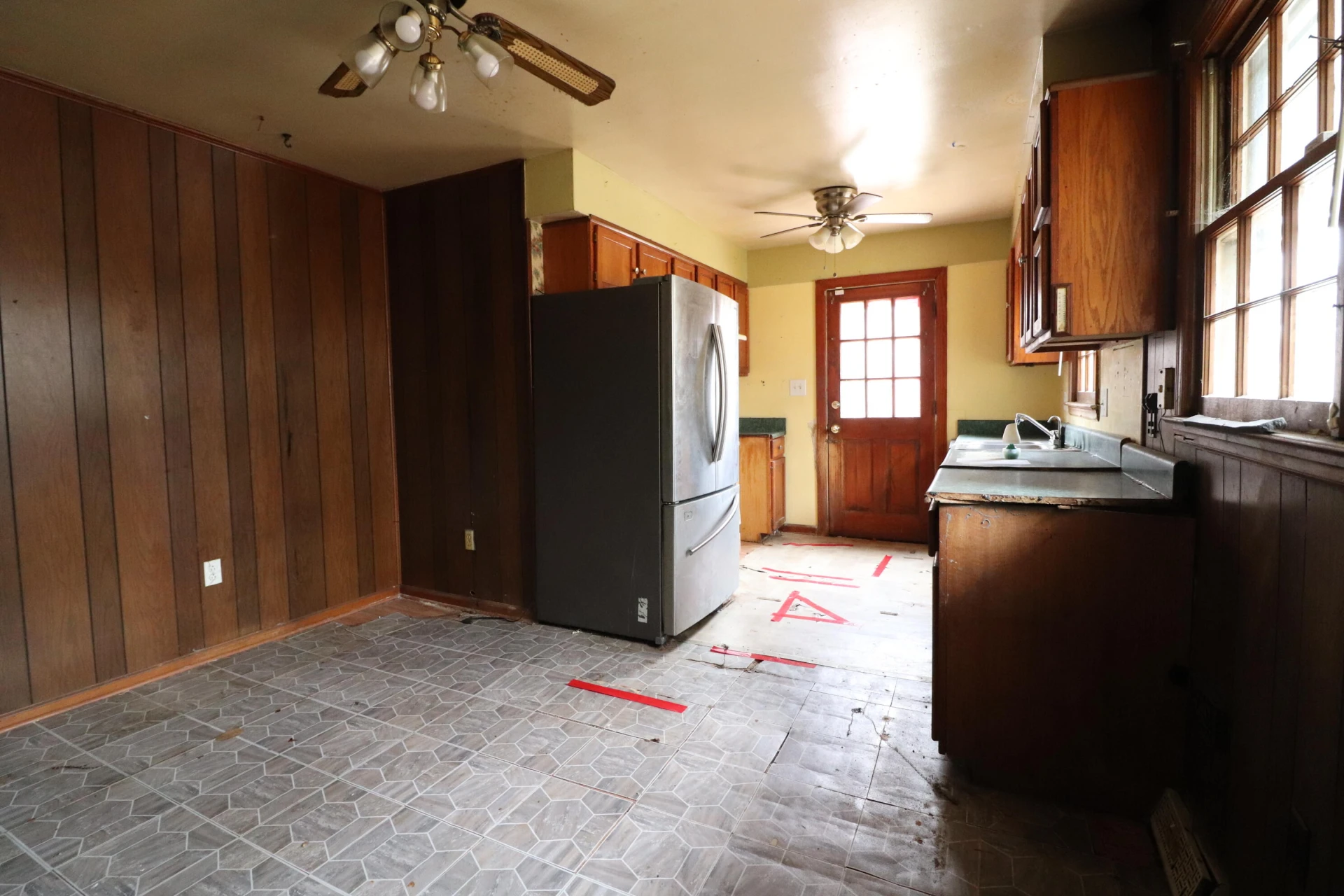 4504 Stonewall RD NW - Photo 12
