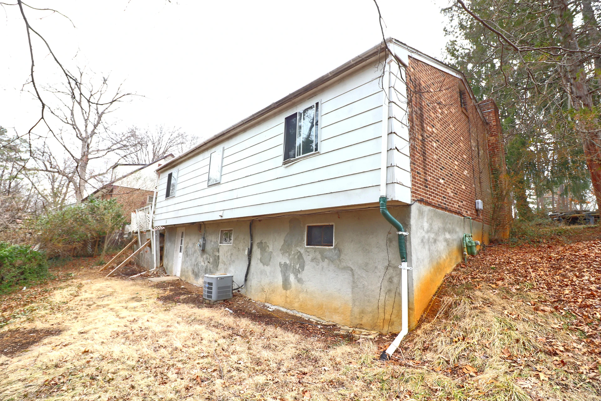 4504 Stonewall RD NW - Photo 3