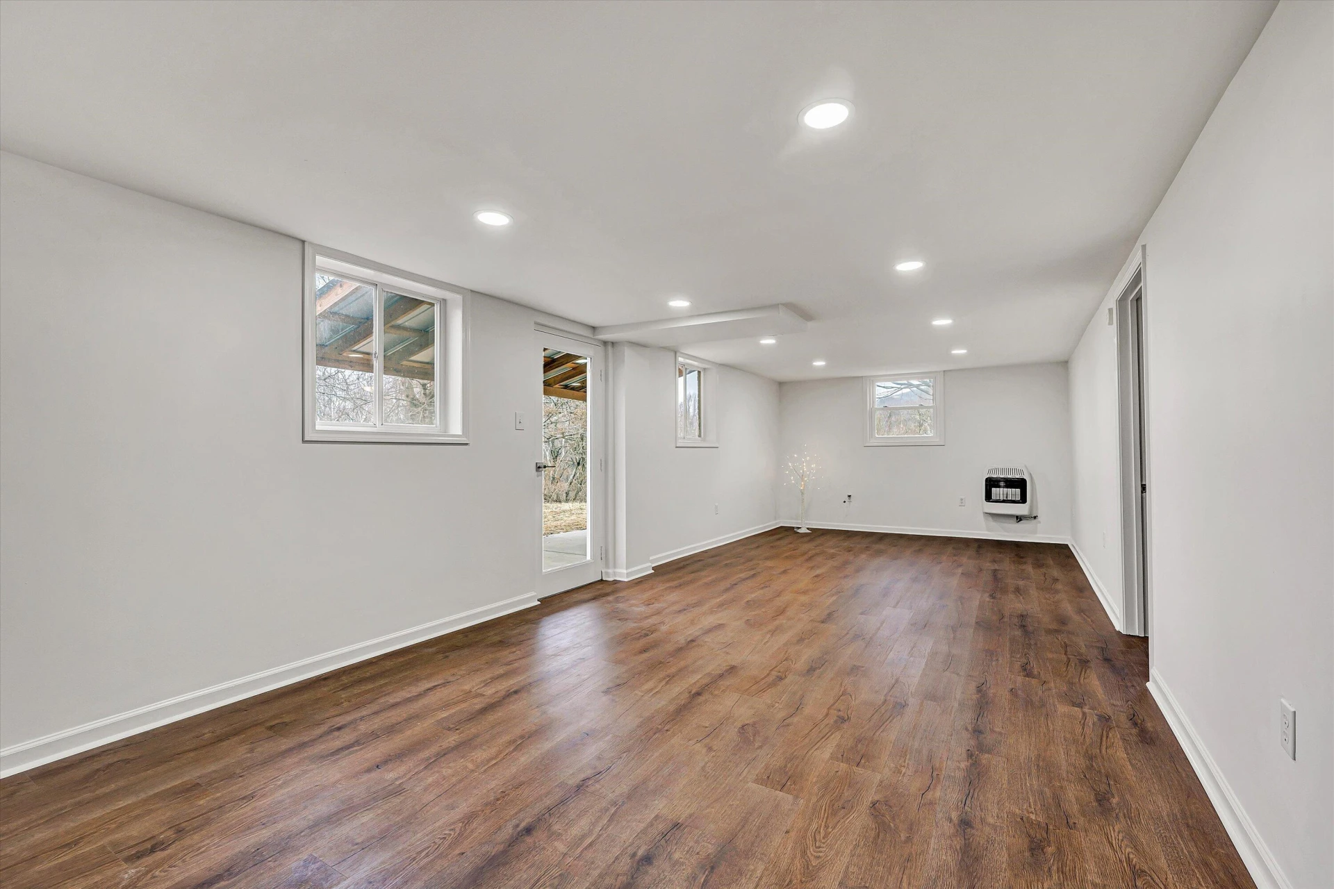 1462 Lakeridge CIR - Photo 27