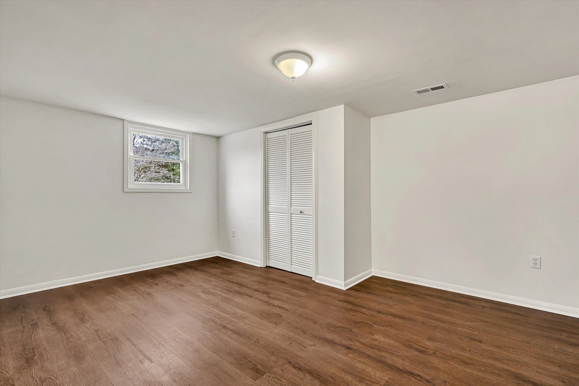 1462 Lakeridge CIR - Photo 30