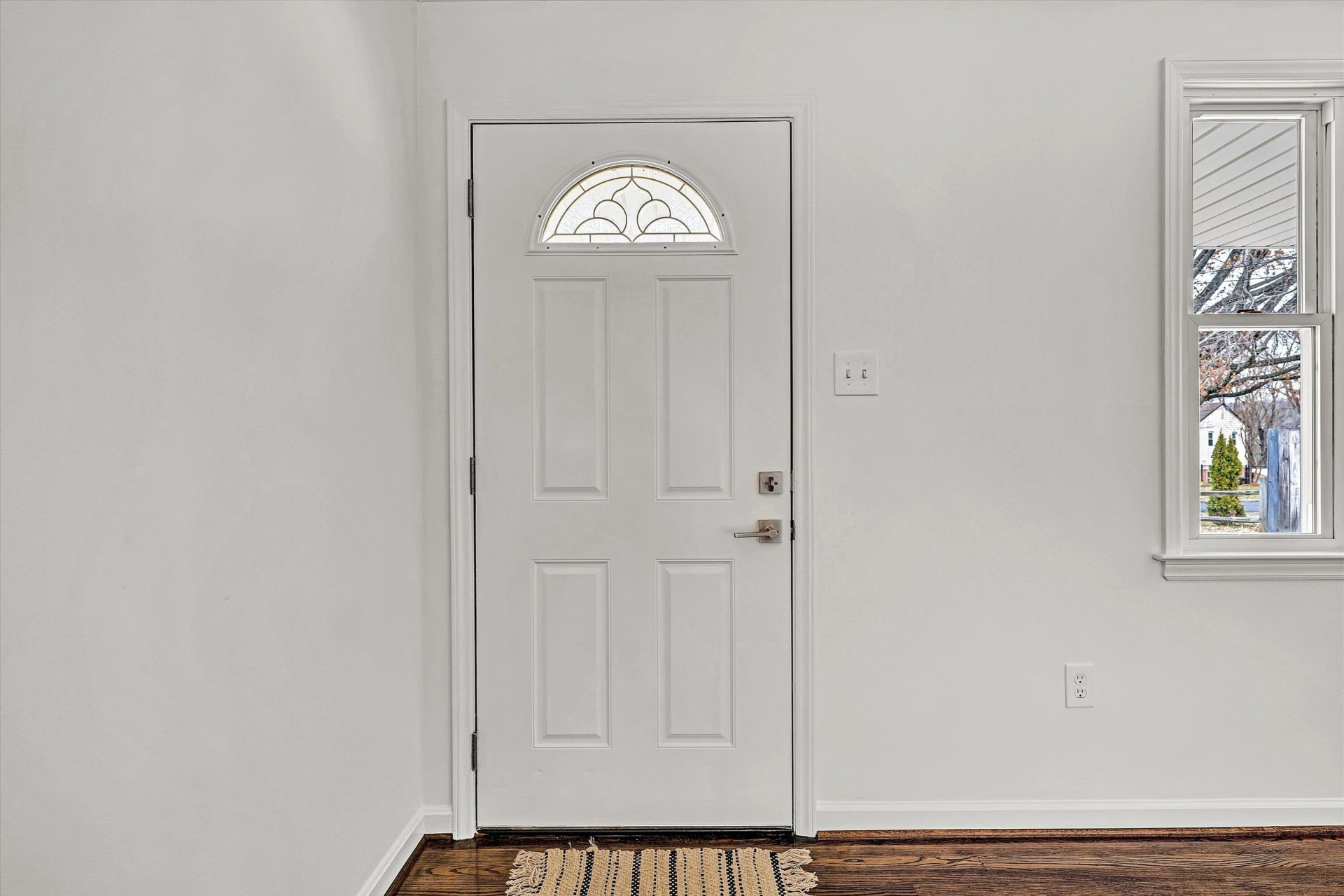 1462 Lakeridge CIR - Photo 8