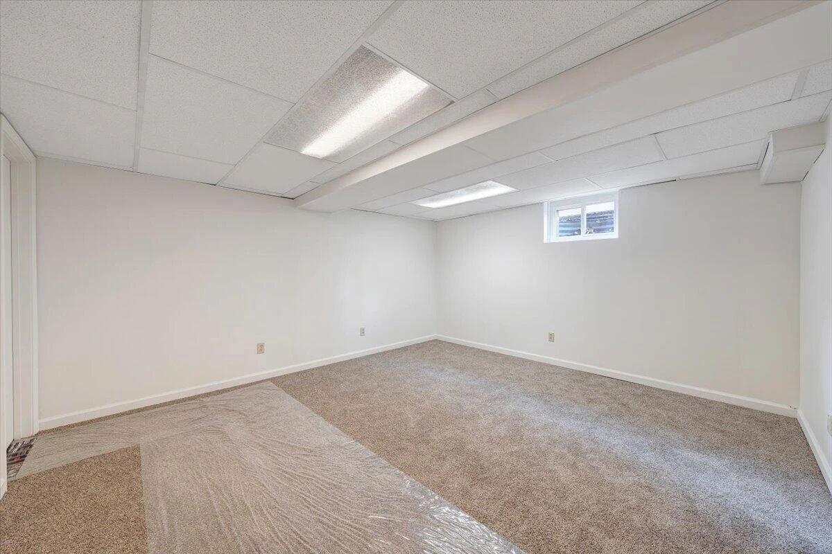 2241 Byrd AVE NE - Photo 24