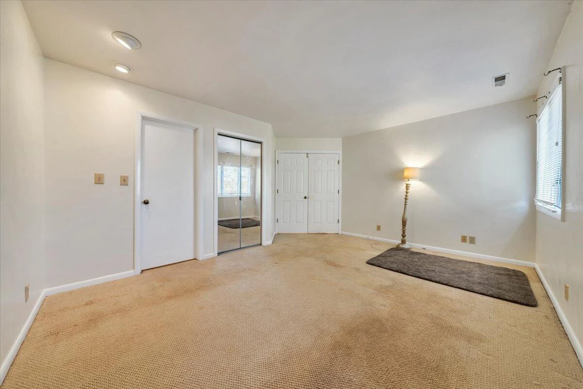 438 Windward DR - Photo 21