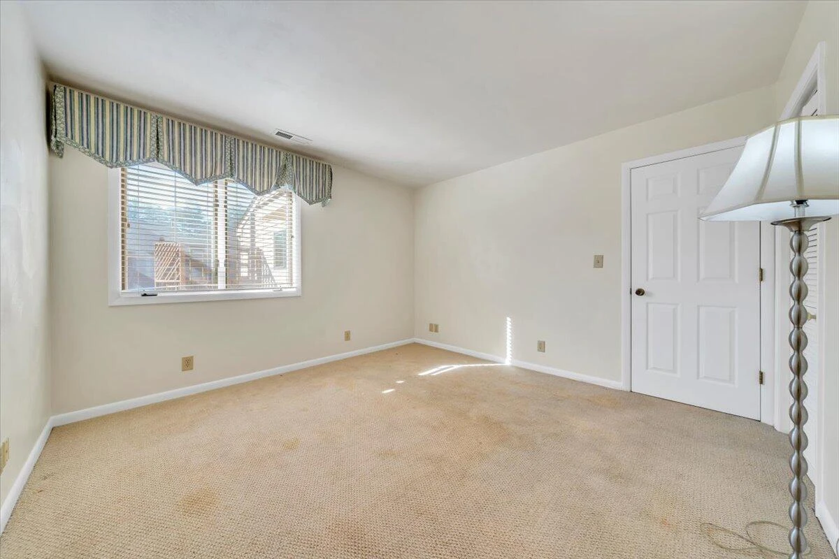438 Windward DR - Photo 24