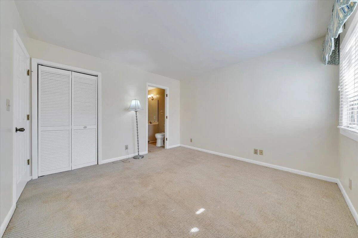 438 Windward DR - Photo 26