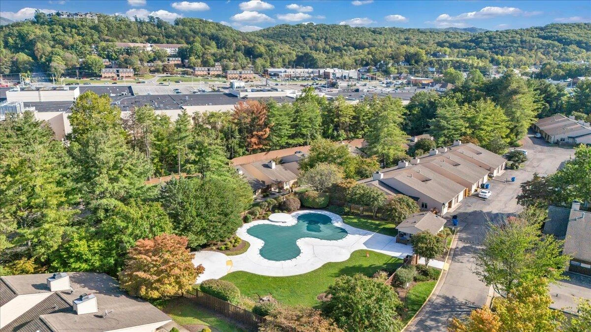 438 Windward DR - Photo 39