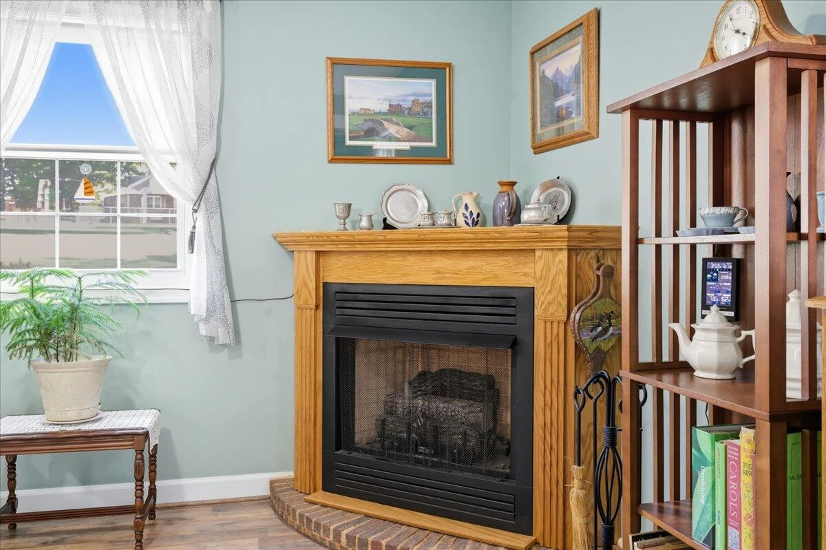 2121 Sunburst RD - Photo 27