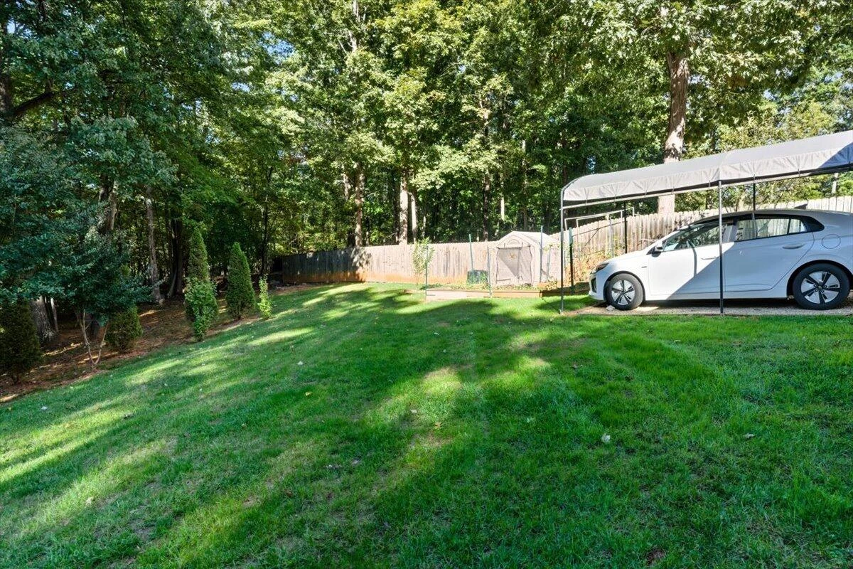 2121 Sunburst RD - Photo 32