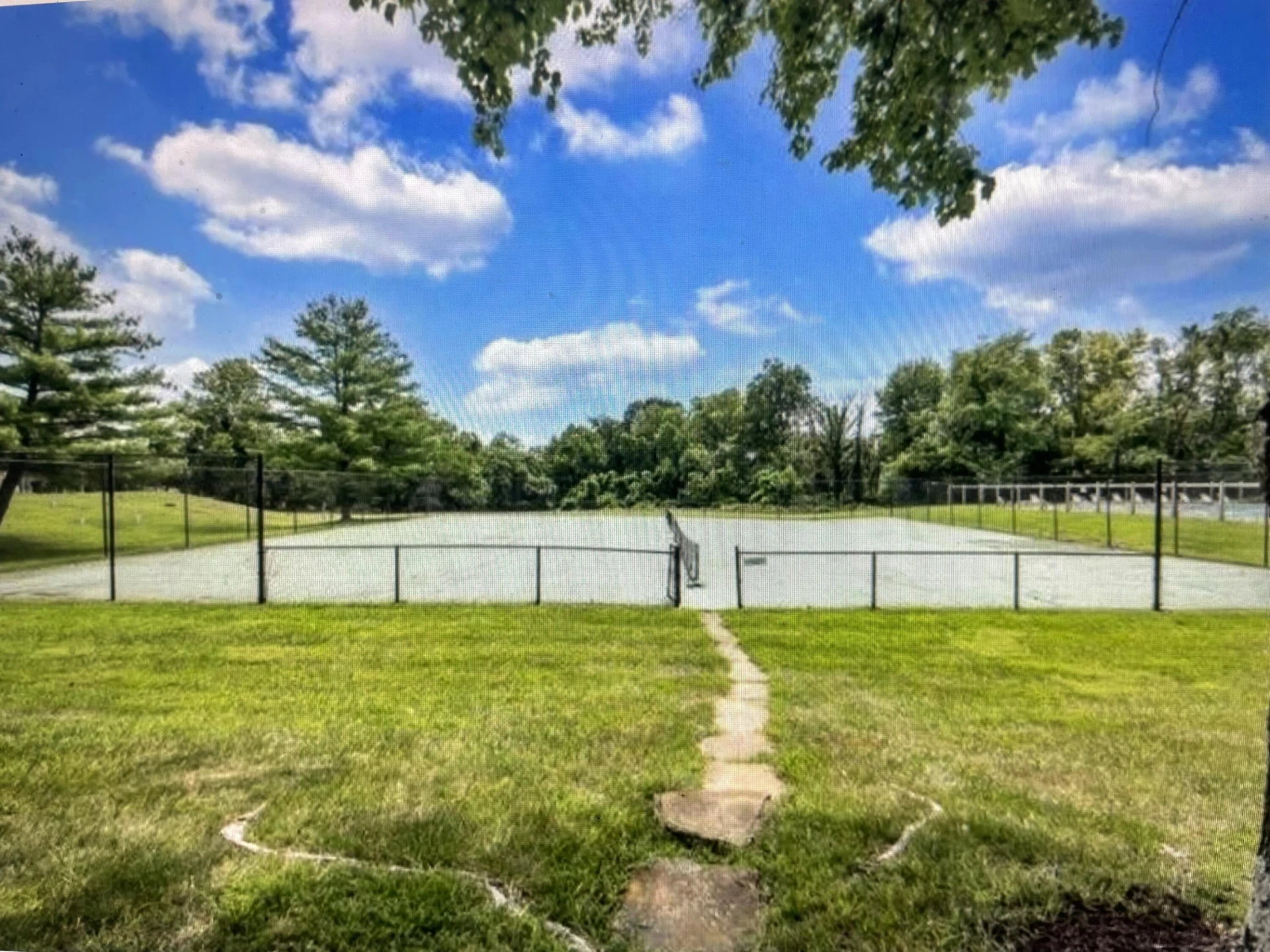 7191 Scarlet Oak DR - Photo 4